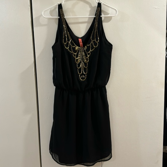 Eight Sixty drop waist dress with embellished neckline, size M - Picture 2 of 5